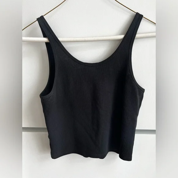 CLEARANCE Women’s Black Waffle Knit Tank Top - Picture 3 of 7